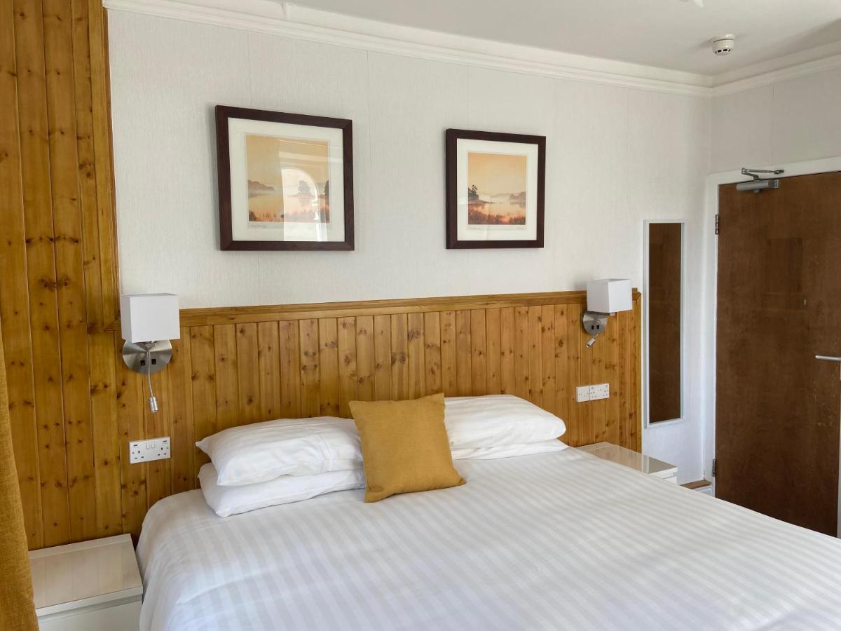 Отель The Shelbourne (Adults Only) Лландидно Экстерьер фото